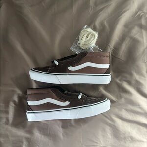 JJJJound x Sk8-mid VLT LX Brown